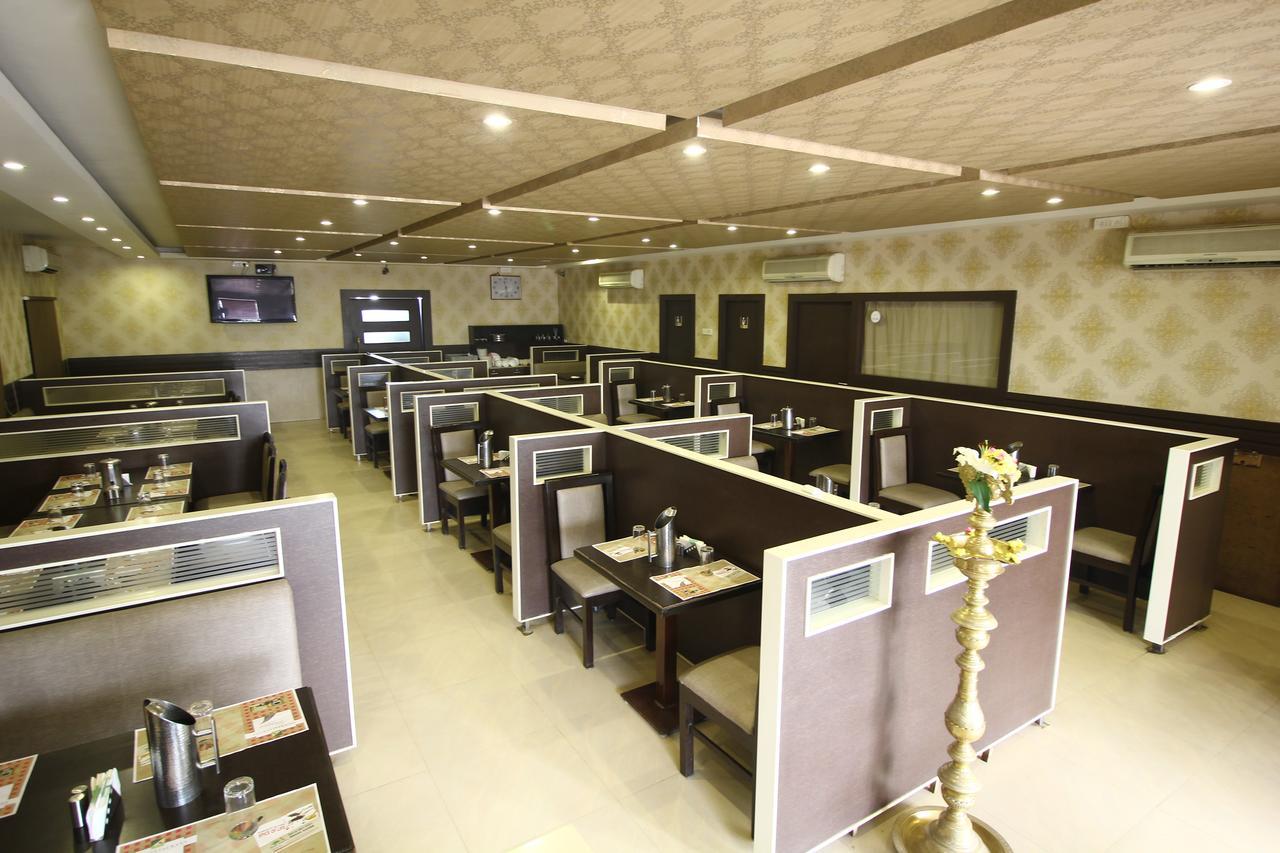 Vels Hotel Pondicherry Luaran gambar